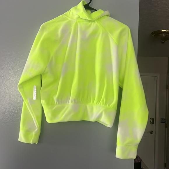 Old navy mock neck fleece sweatshirt neon/white size(14-16)$20 - Picture 3 of 4